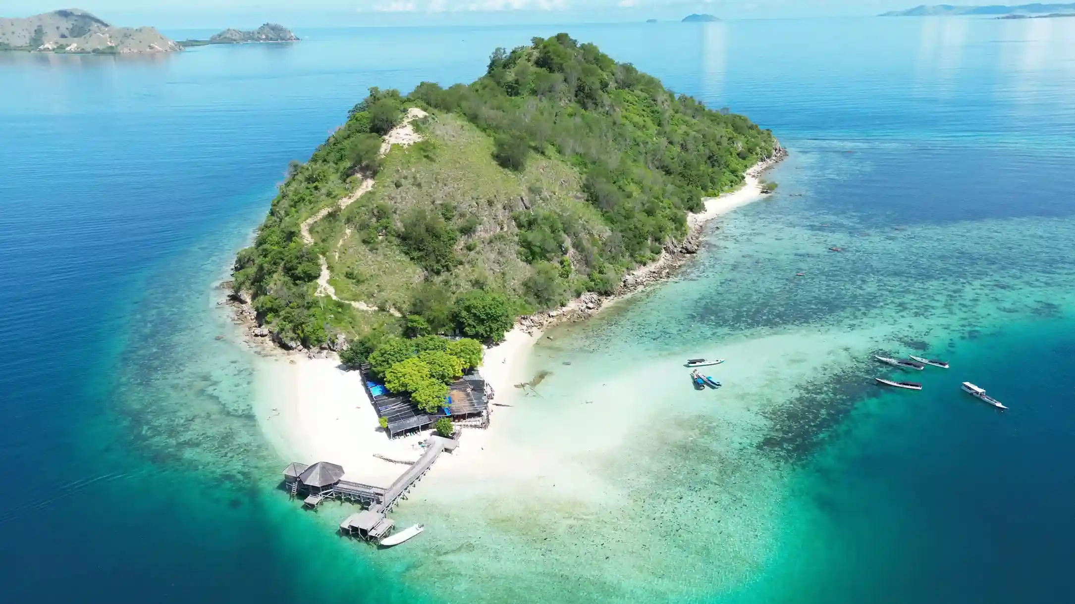 Kelor Island - Panoramic Views near Labuan Bajo